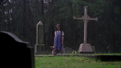 The body hasn't been touched. - Smallville