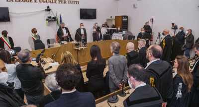 The Bologna magistrates
who are looking again - Murder of God's Banker