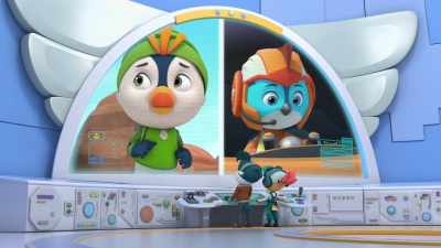 The boulder could
fall at any moment, - Top Wing