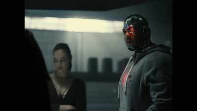 The boxes don't think in terms
of healing or killing, - Zack Snyder's Justice League