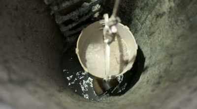 The bucket machine
is a primitive system, - Sewer Divers