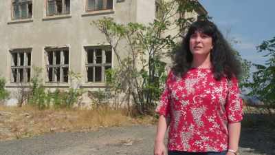 The building behind me
was built during
the '40s and '50s. - Mysteries of the Abandoned