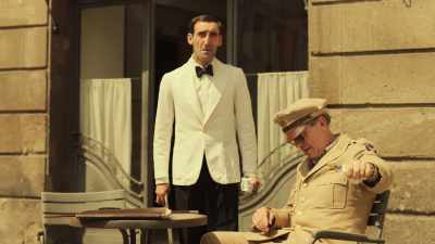 The building, the... What
do you call it? Edificio. - Catch-22