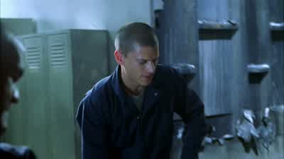 The bulls find this stuff, they'll know we're digging. - Prison Break