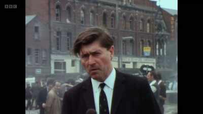 The bus station was crowded - Once Upon a Time in Northern Ireland