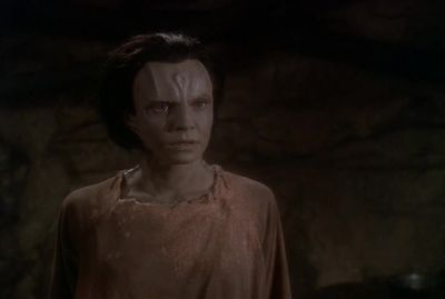 The Cardassian prisoners... - Star Trek: Deep Space Nine