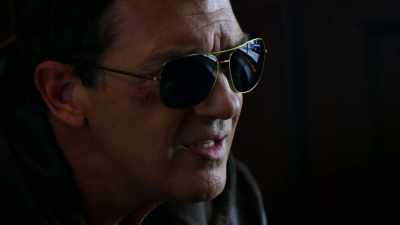 - The case is dead?
- No, it's not dead, it's just... - Acts of Vengeance