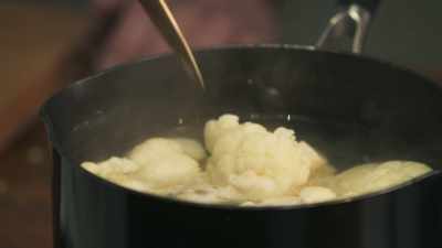 The cauliflower
is now perfectly done. - James May: Oh Cook!