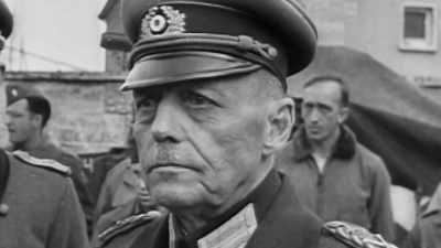 The chef, less than the person - The Accountant of Auschwitz