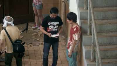 The children grow with
the parents' model. - One Cut of the Dead