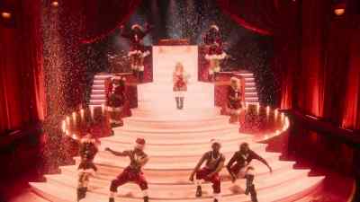 The Christmas spirit is so - A Nonsense Christmas with Sabrina Carpenter