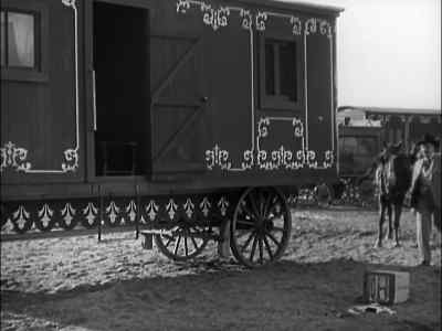 The Circus ready to leave. - The Circus