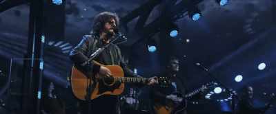 ♪ The city streets
are empty now - Jeff Lynne's ELO: Wembley or Bust