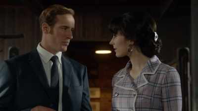 The clock must be tamper-proof
and accurate to the second, - Ms Fisher's Modern Murder Mysteries