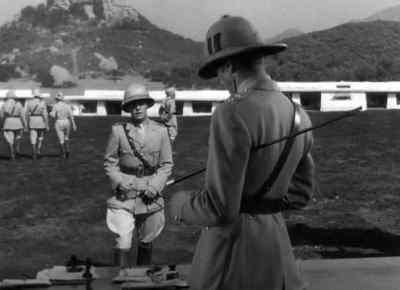The colonel forgot something. - The Lives of a Bengal Lancer
