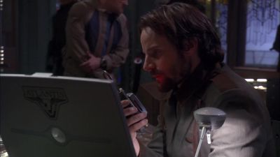 The commander's here. - Stargate Atlantis