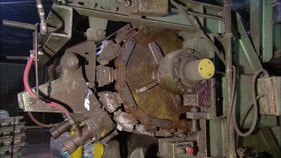 THE CONVEYOR WINDS DOWNWARD, - How It's Made