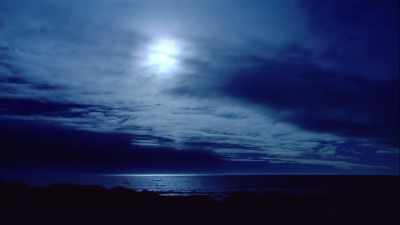 The cosmic collision
believed to have formed
the moon - Tales From The Explorers Club
