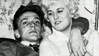 The couple had lured
17-year-old Edward Evans - 35 Serial Killers the World Wants to Forget