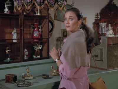 The crystal! It's been stolen! - Wonder Woman