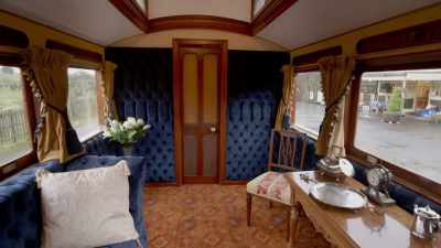 The curtains, - Great Rail Restorations with Peter Snow