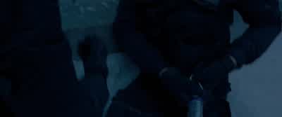The D-16 ascender, and up we go. - Johnny English Reborn