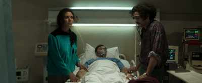 The damage to his heart was severe.
No stress whatsoever. - The Persian Version