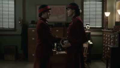 - The Daybreak Girls... - Frankie Drake Mysteries