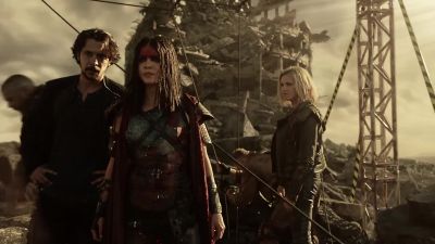 THE DEAL WAS NO WEAPONS. - The 100