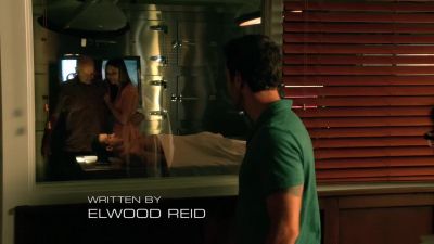 The deceased's name
is Clay Garcia. - Hawaii Five-0