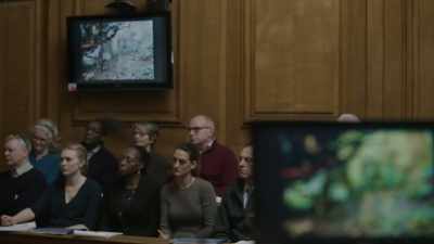 The defendant shoots the Dixons
at close range. - The Pembrokeshire Murders