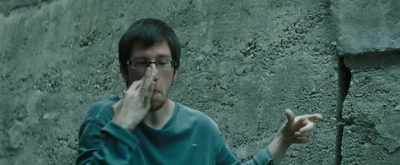 The director?
We're drinking buddies. - Kills on Wheels
