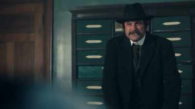 THE DOCTORS TOLD ME
THAT NATHANIEL WAS TALKING - Miss Scarlet and the Duke
