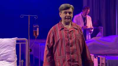'The doctors will go on strike
if the bill goes ahead.' - National Theatre Live: Nye
