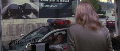 The drive up girl - Bandits