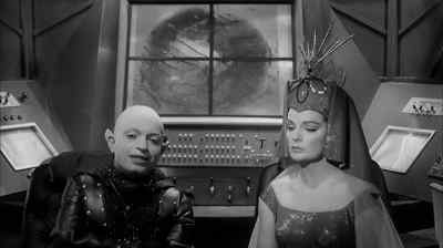 The electronic sensor indicates - Frankenstein Meets the Spacemonster