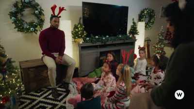 The elves were running behind - Inventing the Christmas Prince