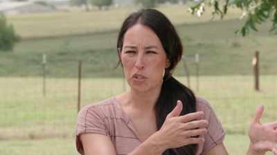 The end conclusion is
smaller screened porch - Fixer Upper: Behind the Design