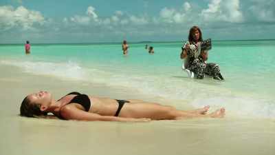 The ending's a little cliché,
don't you think? - Love in the Maldives