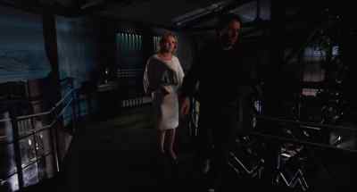 The endless killing
has driven him mad. - Highlander
