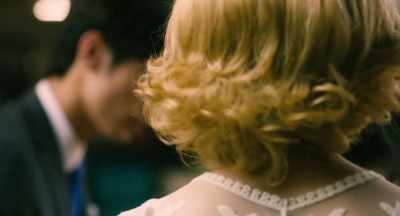 The ex insisted Lam would take - The Confidence Man JP - The Movie -