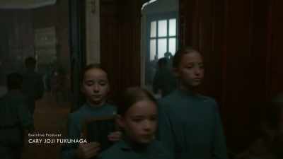 The exercise room is over here. - The Alienist