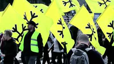 The extreme right is powerful,
gaining ground in parliaments. - The Antifascists