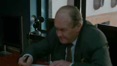 The facilities manager too. What's his surname? - DAU. Degeneration