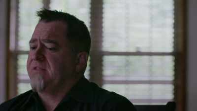The fact that Lieutenant
Graves is willing - Unidentified: Inside America's UFO Investigation