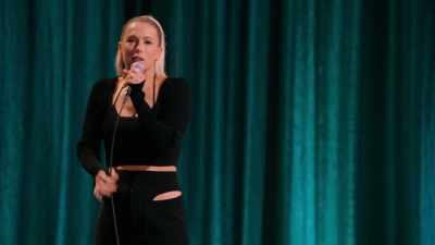 The fact that women are brainwashed
into thinking that we lose value - Iliza Shlesinger: Hot Forever