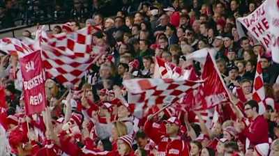 The fans
are pretty close, - The Australian Dream