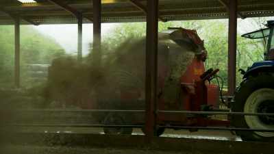 The farmer drives
the tractor along, - Tractor Ted