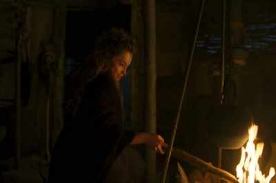 The fire spread across the darkness - Britannia