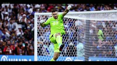 The first cheers
are Argentina's. - Lionel Messi: Destiny